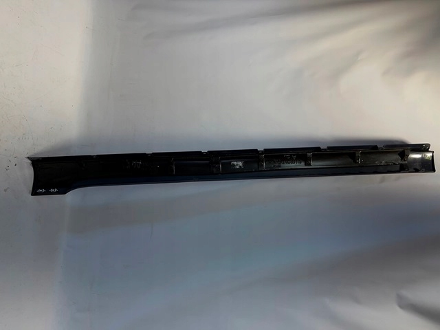 фото №4, Молдинг поріг права bentley fs lift 4w0853200a