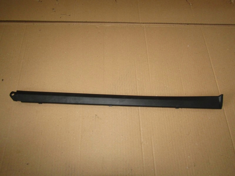 фото №1, Porsche cayenne 7p5 молдинг дверь задняя задняя левая