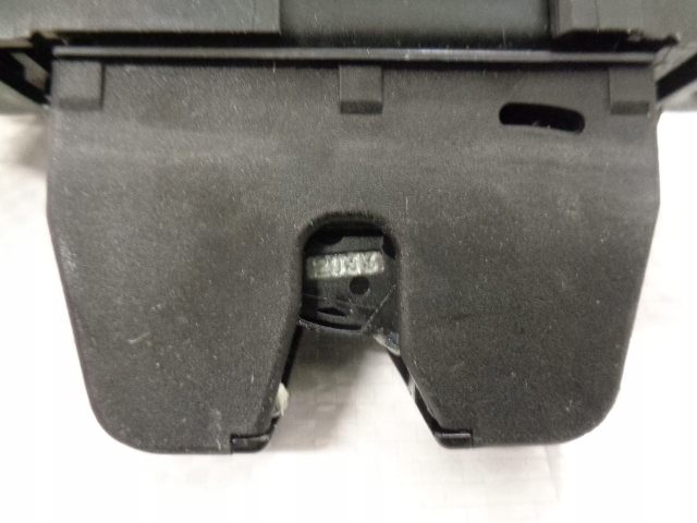 фото №10, Citroen c4 picasso ii ds4 jumpy iii peugeot 308 t9 замок крышки задний