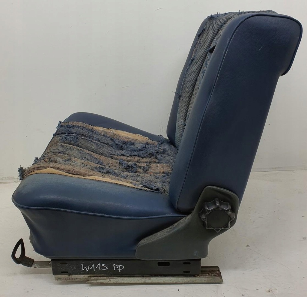 Сидіння пасажира правий перед mercedes w115 w114 в Україні