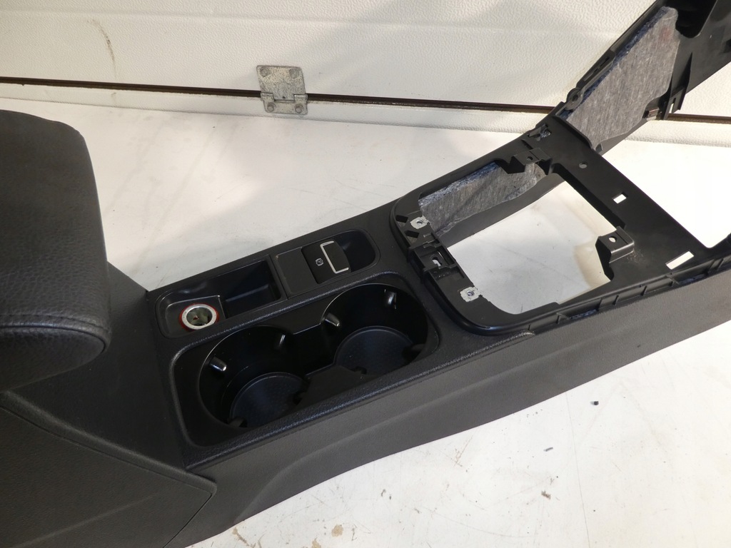 фото №9, Туннель подлокотник vw sharan alhambra 7n0864251