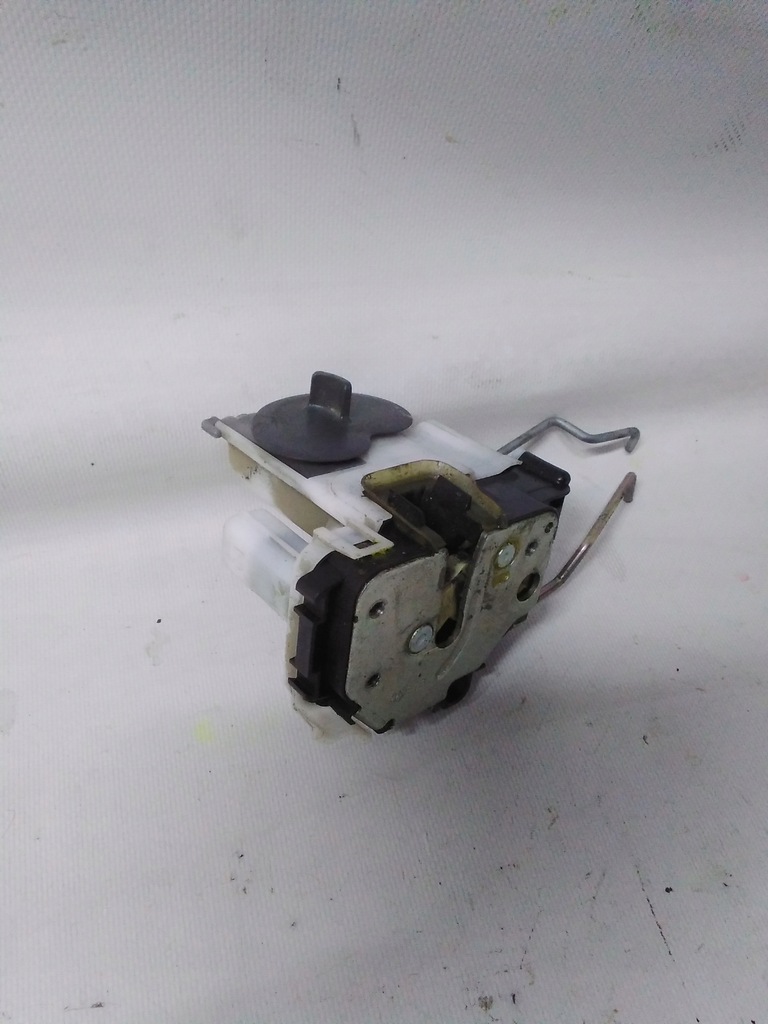 фото №1, 5880 opel combo d замок двері багажника