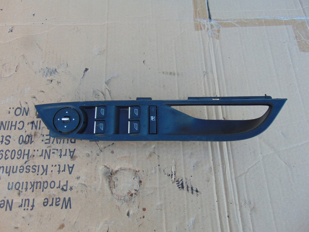 фото №1, Переключатель подъёма opuszania окон focus mk3