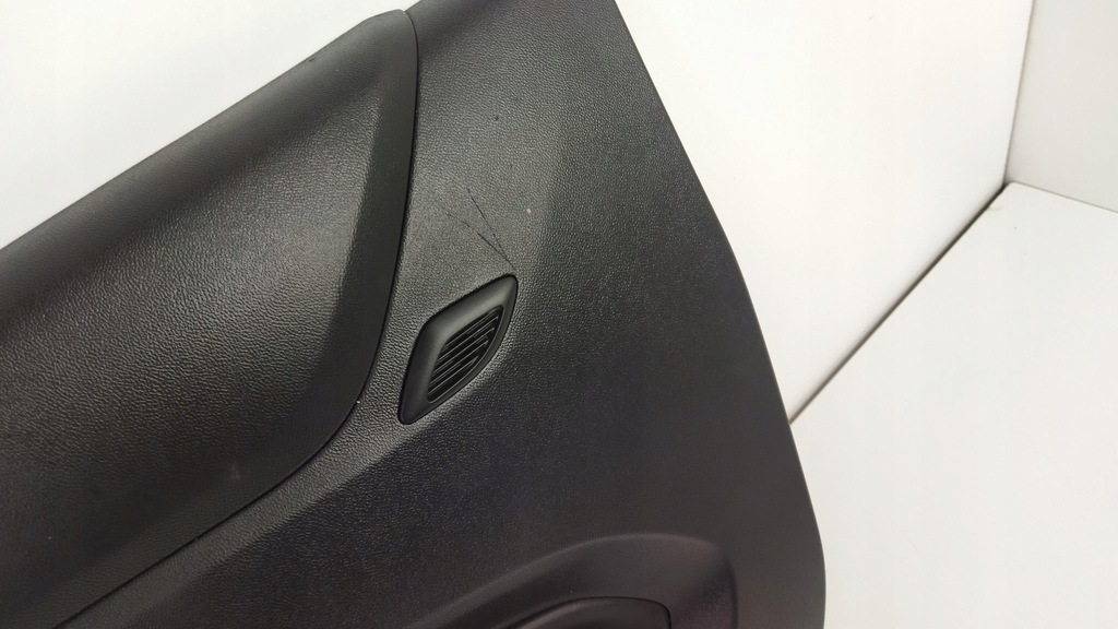 фото №5, Camaro vi 16-19 обшивка двері правий перед шкіра