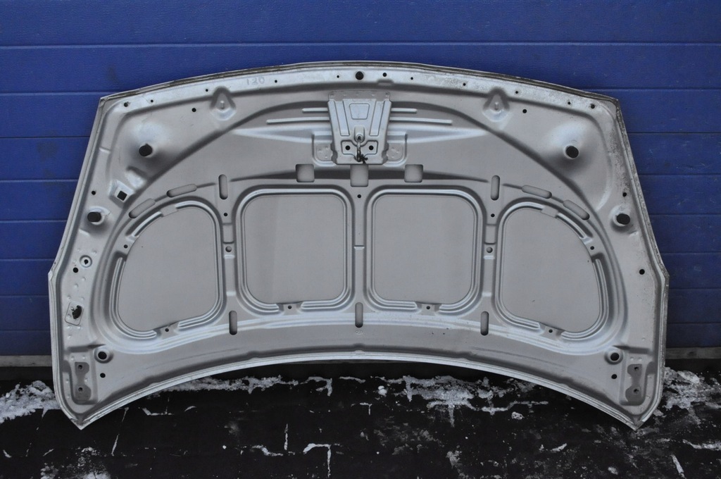 фото №11, Hyundai i20 капот кришка відсік двигуна 08-12