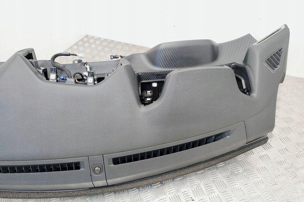 фото №12, Панель приладів приладова, панель приладів peugeot 208 9820860280 1.2l бензиновий 50kw 2023