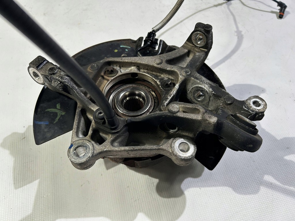 фото №6, Поворотный кулак ступица колеса правая задняя dodge challenger charger 6.2 6.4 srt 2015r-