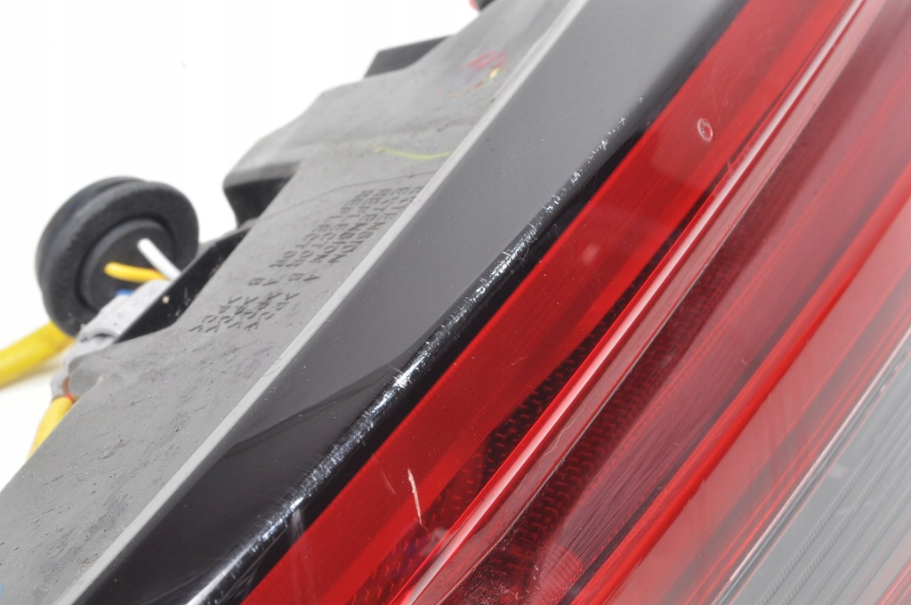 фото №13, Nissan qashqai j12 лампа правая задняя w крышка 22r 226-8d02f