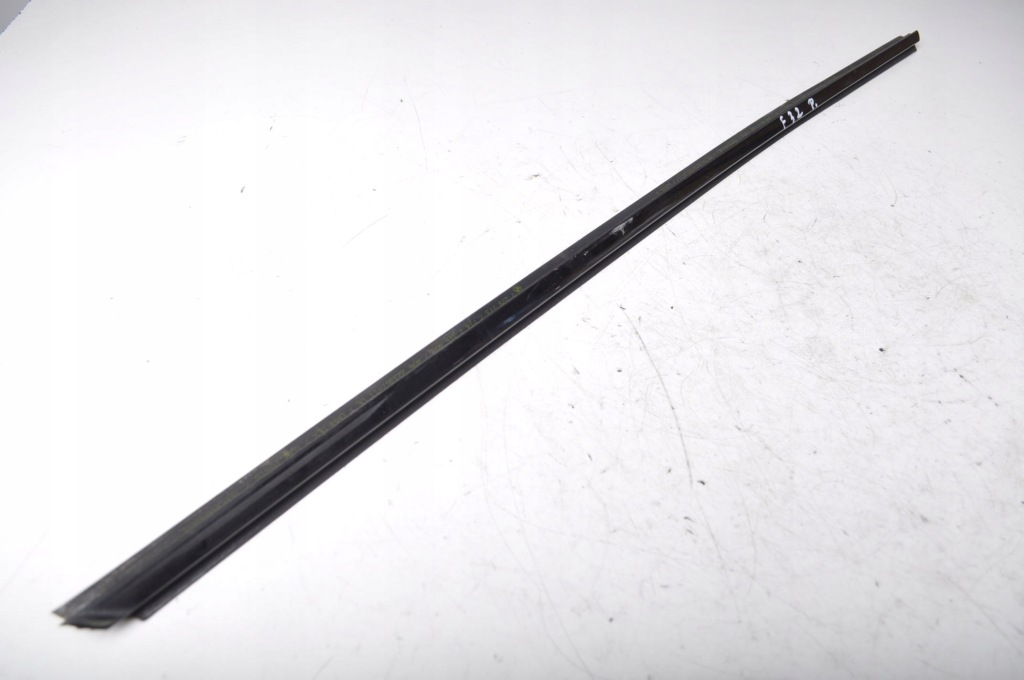 фото №1, Bmw f32 молдинг дверь правая перед передняя 7279773