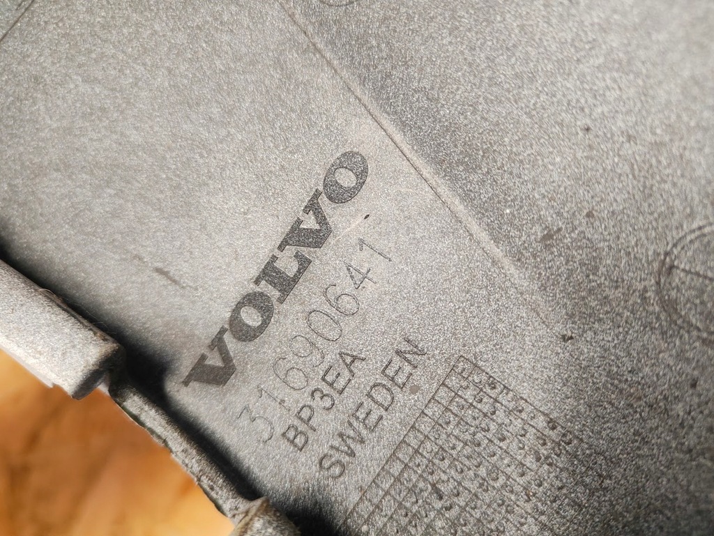 фото №10, Бампер перед volvo xc90 ii 31690641