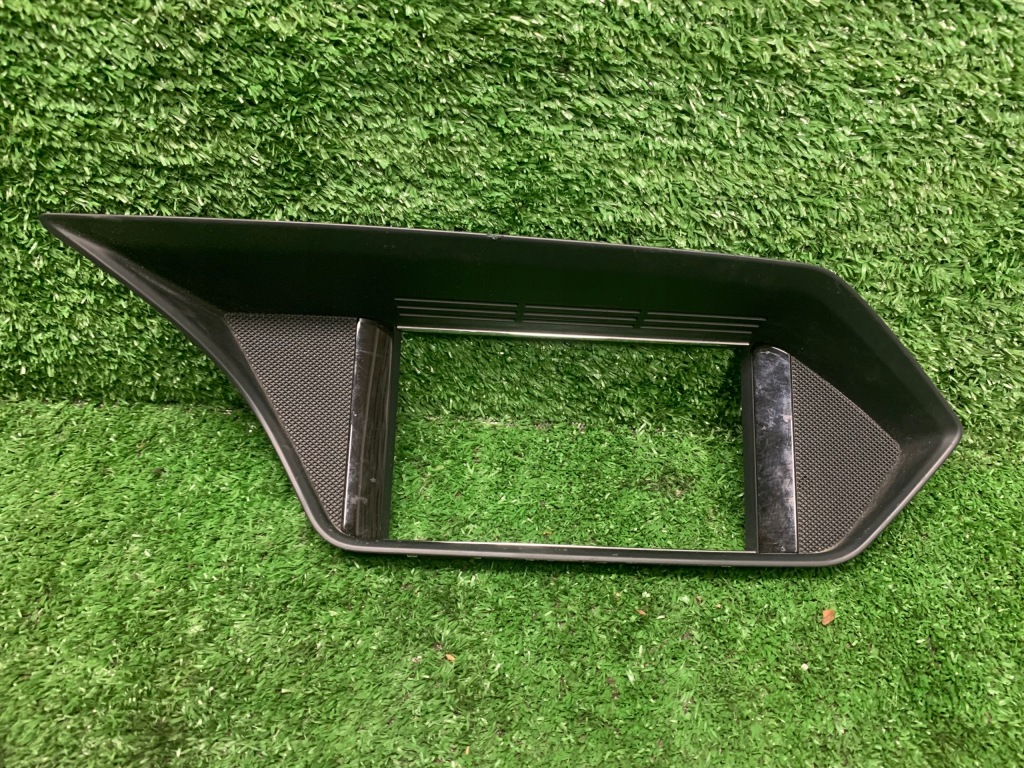 Купити Рамка захист  дисплея mercedes w212 e-klasa 2009-2012 a2126801436