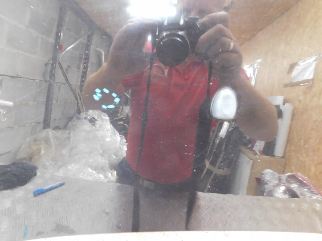 фото №3, Капот крышка двигателя peugeot 206+ plus