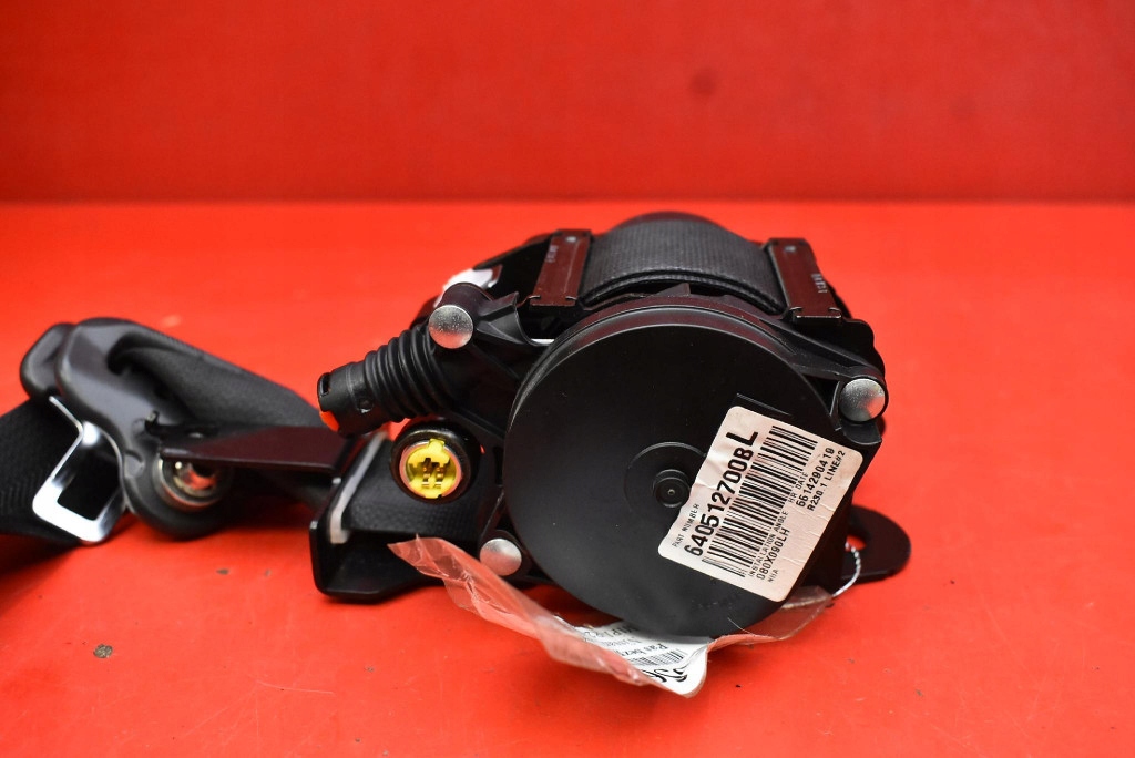 Ремень безопасности левый  перед натяжитель 640512700b nissan leaf 2 ze1 17-21 Киев