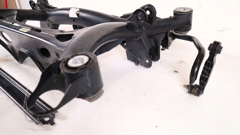 фото №8, Volvo xc40 t5 підрамник задня