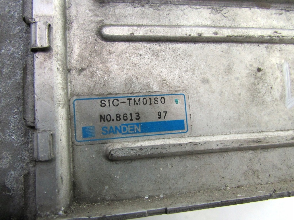 фото №6, Subaru legacy iv 2.0d радиатор интеркулер kpl. 03-09r