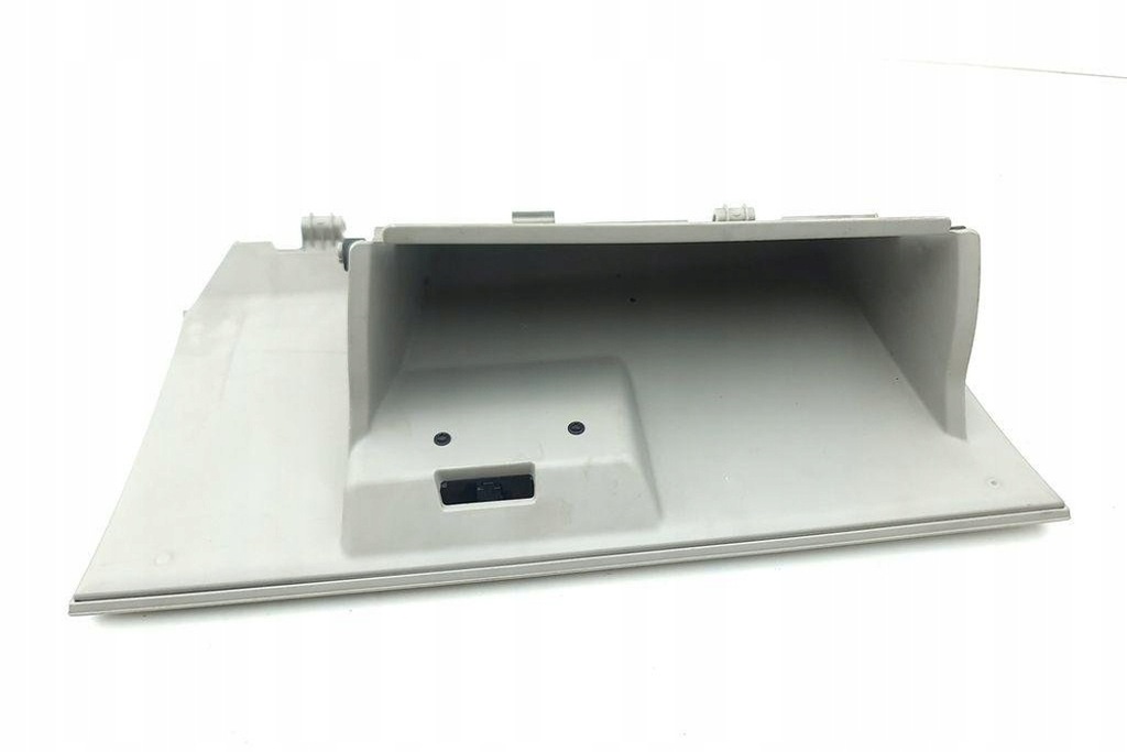 фото №11, Бардачок chrysler grand voyager v rt l0134775 2.8l дизель 120kw 2009