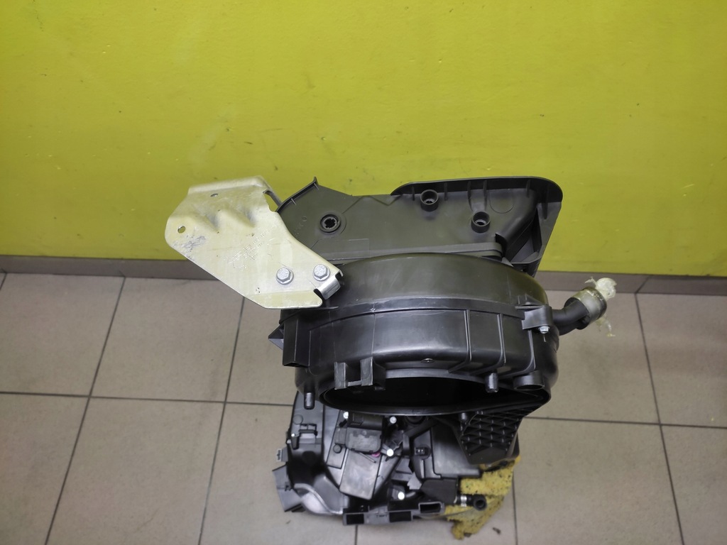 фото №8, Seat exeo 2.0 tdi отопитель корпус комплект