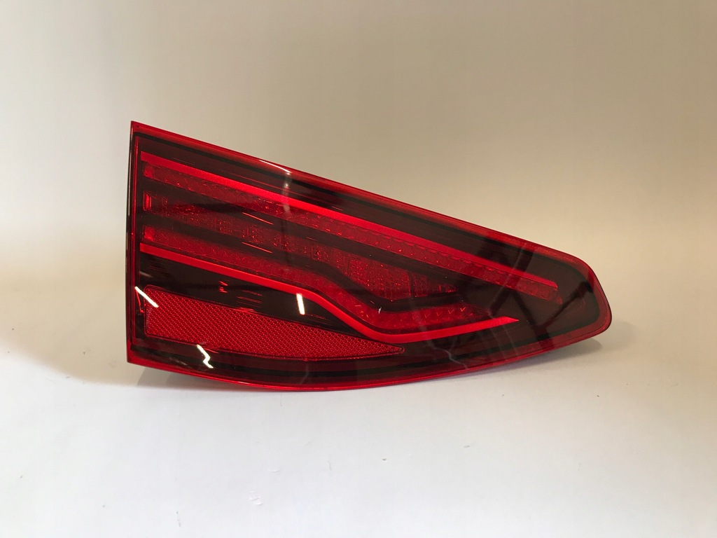 фото №1, Kia forte 5 v 18-24 лампа задняя левая led usa