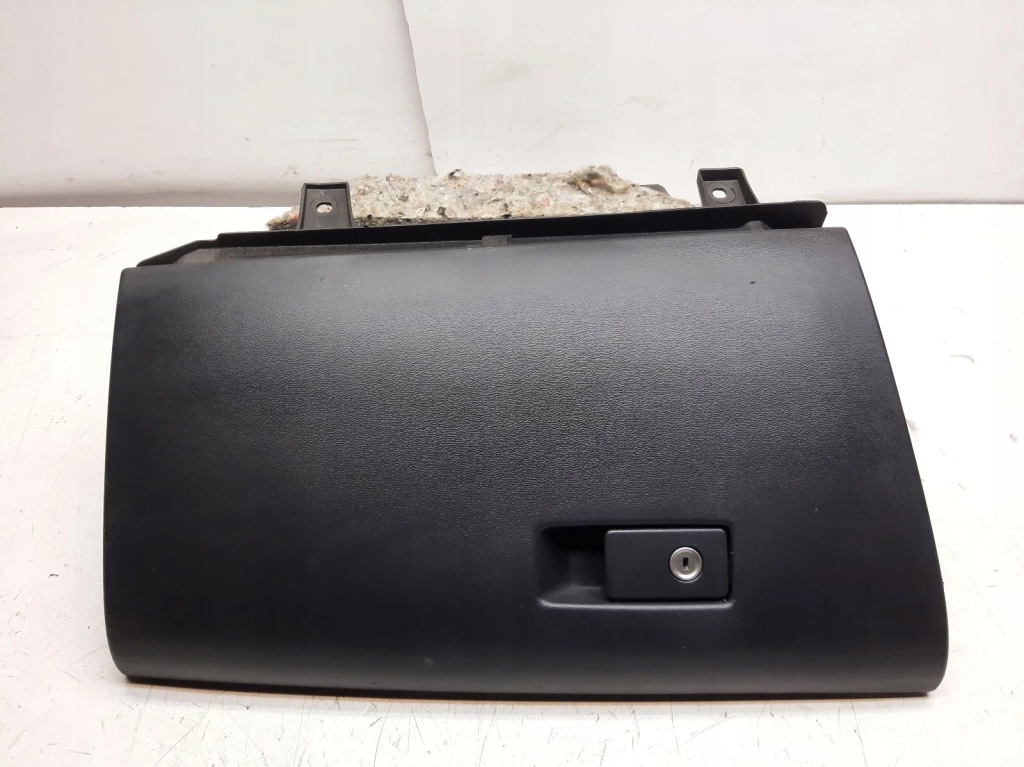 Купити Volvo s60 d3 бардачок пасажира 30755651