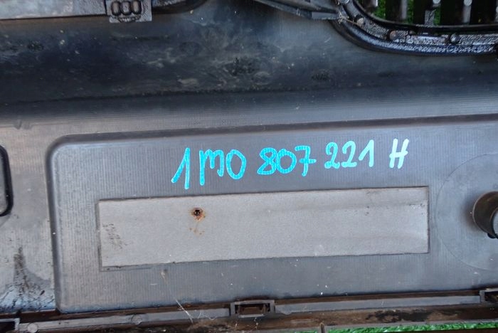 Seat leon i 98-05 toledo ii бампер передній перед Недорого