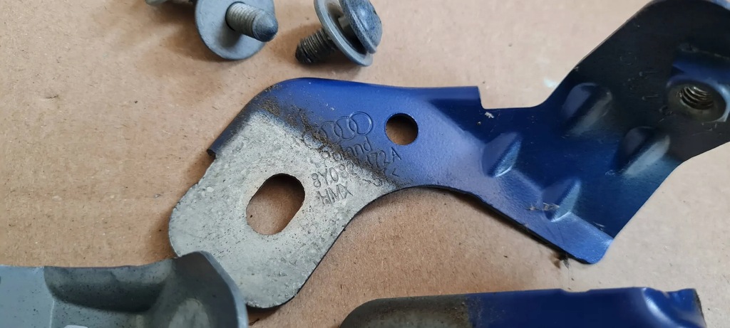 фото №8, S3 8y a3 кронштейн кронштейн крыла правое правый перед lz5m