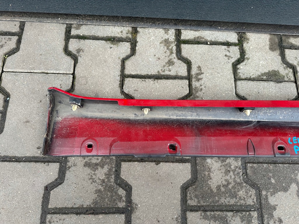 фото №10, Toyota celica vii молдинг поріг права 76911-20060