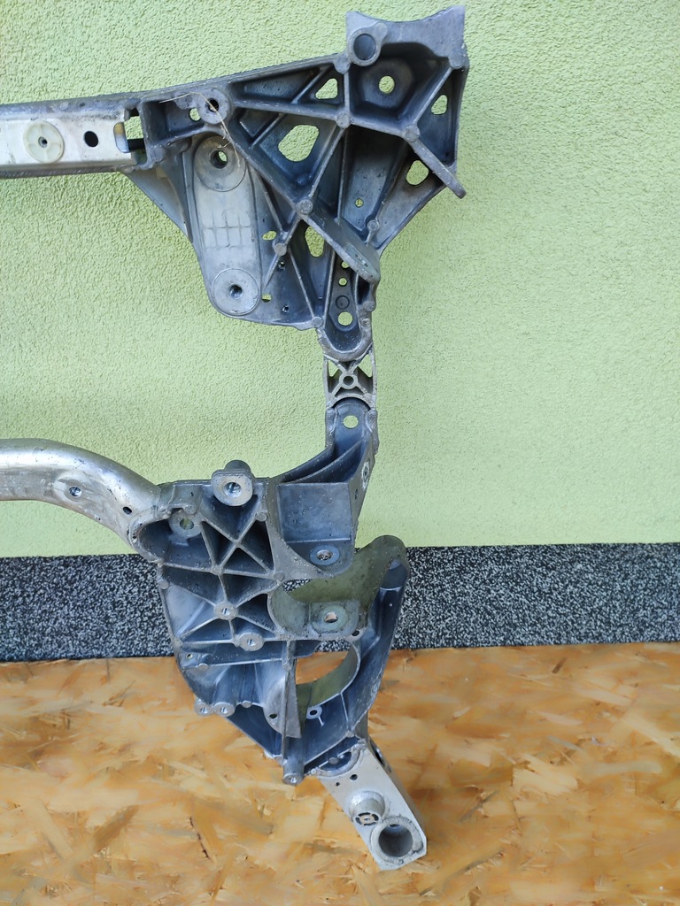 фото №10, Підрамник підрамник bmw 5 g30 g31 7 g11 g12 8 g14 g15 перед поперечина 4x4