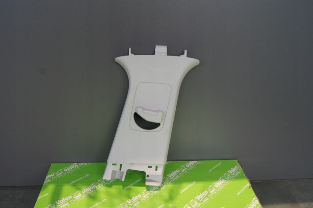 фото №1, Блок двигуна focus mk4 захист стійка права середня