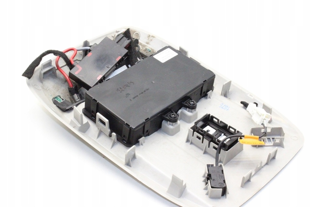 фото №7, Освещение внутреннее citroën ds3 9818744780 1.2l бензиновый 60kw 2020