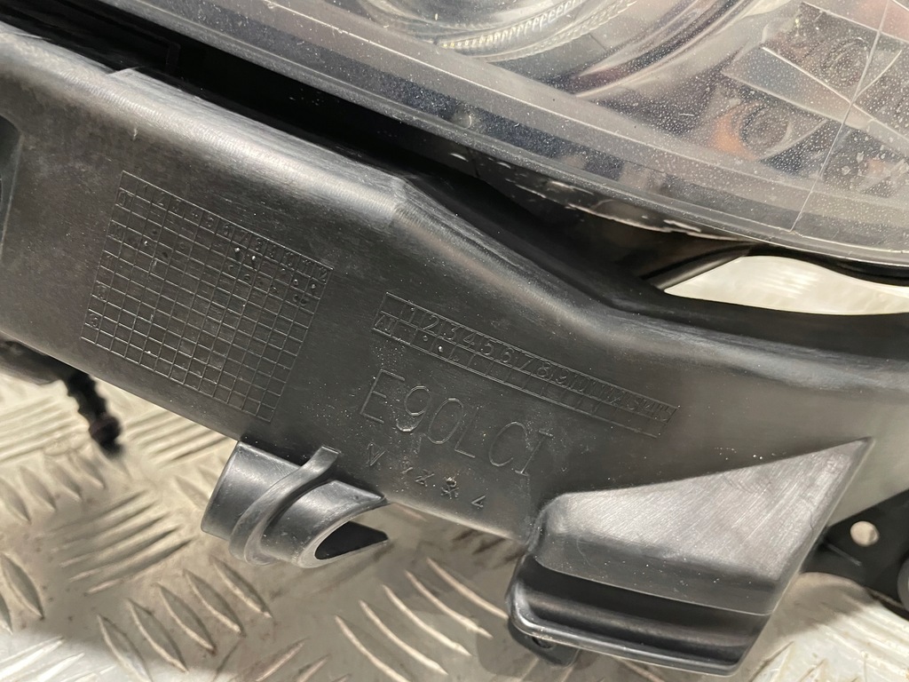 фото №9, Лампа лівий перед bi ксенон некерований комплектна bmw e90 e91 lci lift 7202583