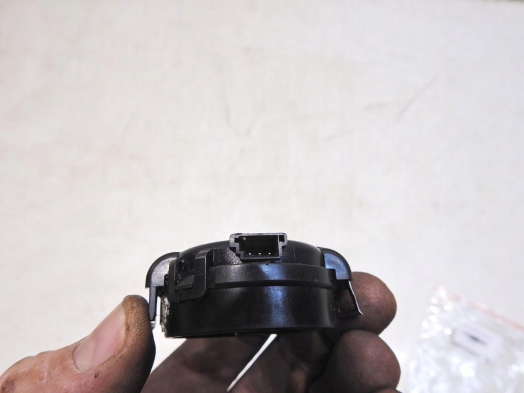 фото №3, Датчик дощу renault latitude 285350002r