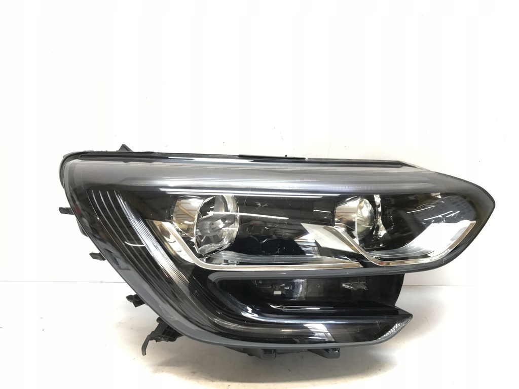 фото №1, Renault megane iv лампа правая правый перед передняя led 90060925
