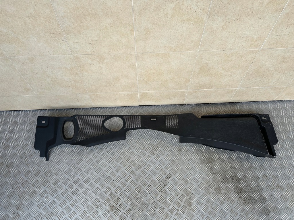 фото №1, Жабо audi a7 8k1819447