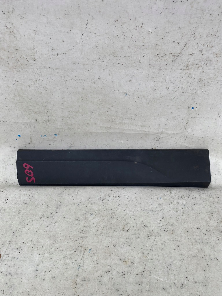 фото №1, Audi q5 8r молдинг дверь левая задняя 8r0853969e