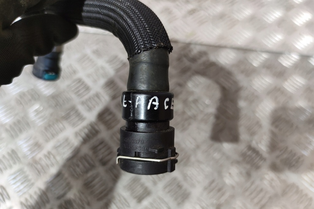 фото №7, Труба охолодження jaguar e-pace x540 gj328b160aa 2.0l дизель 132kw 2020