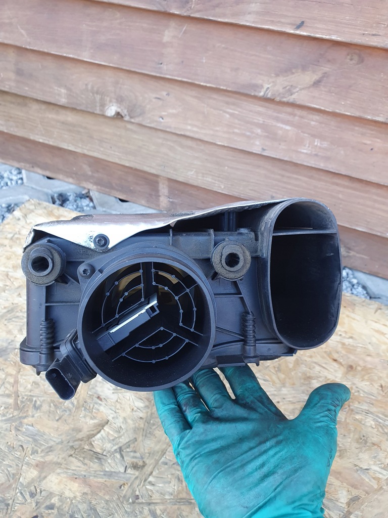 фото №8, Корпус фильтра воздуха mercedes glk 6510902001