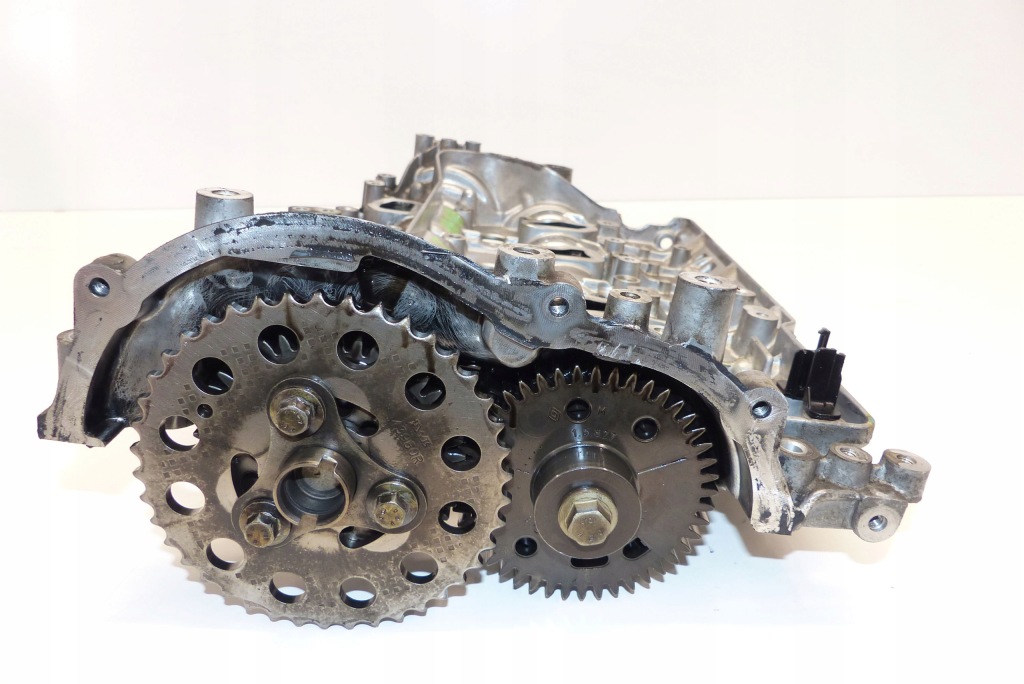 фото №6, Nissan navara d23 alaskan 2.3 dci biturbo ys23 вали розподільного валу + кришка