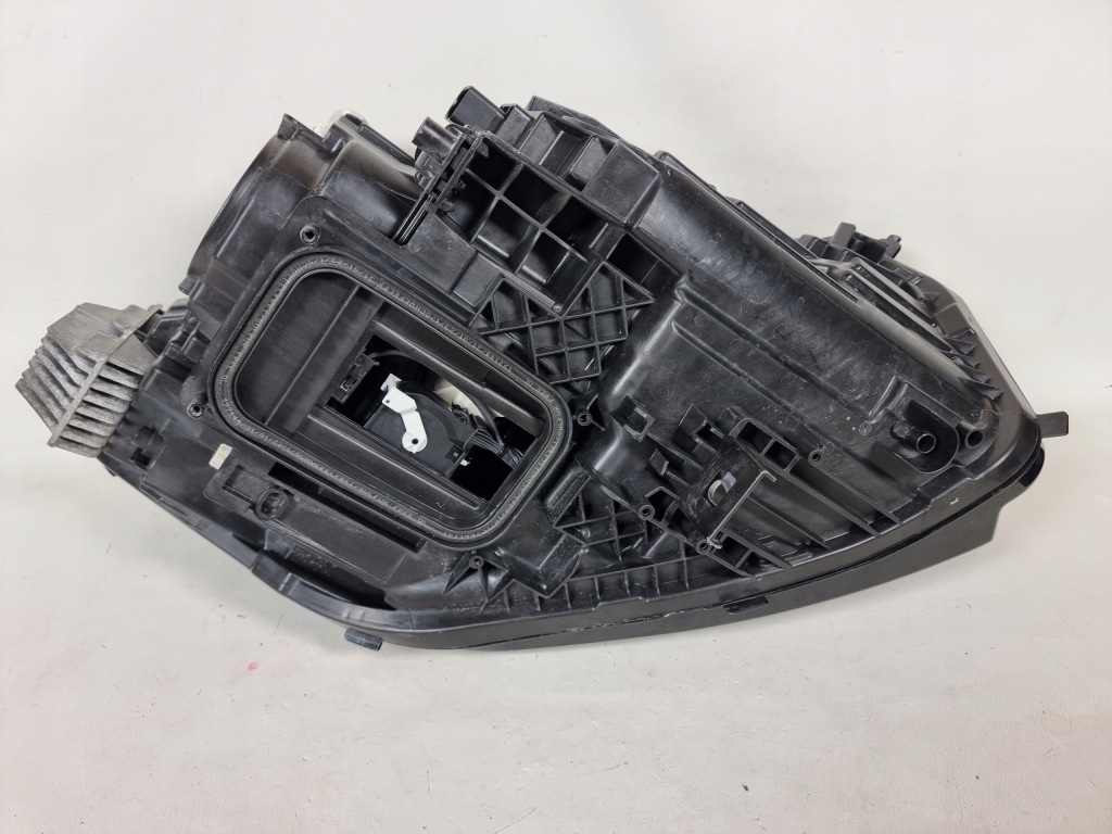 Купить Mercedes eqb eqa w243 лампа левая full led перед передняя a2439068900