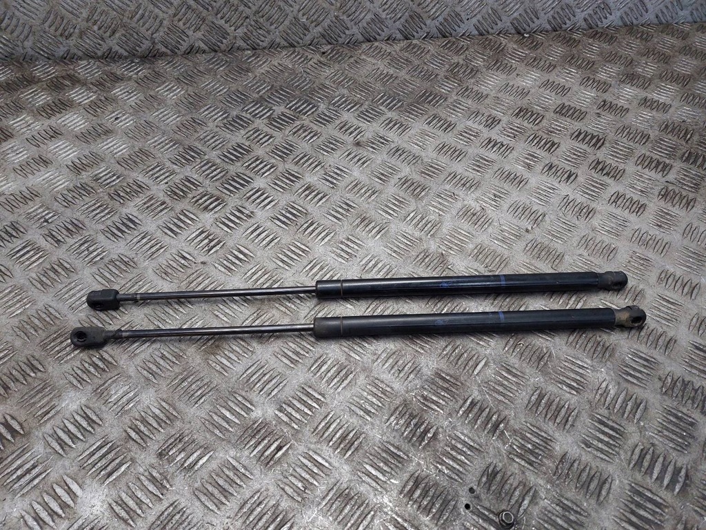 фото №1, Амортизаторы крышки багажника renault scenic ii 8200484676