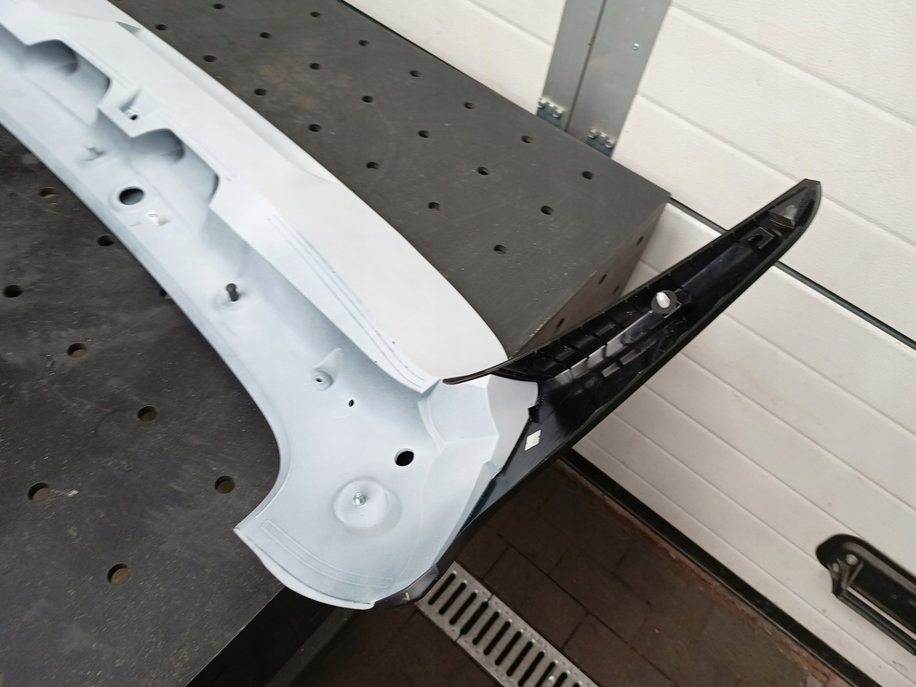 фото №11, Hyundai kona - спойлер задній кришки білий