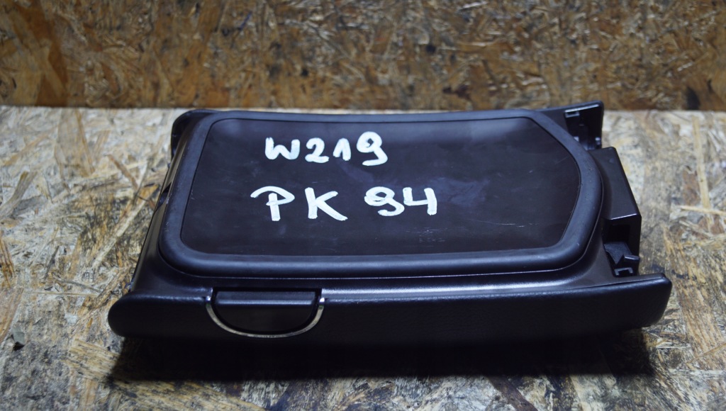 фото №8, Подлокотник mercedes cls w219