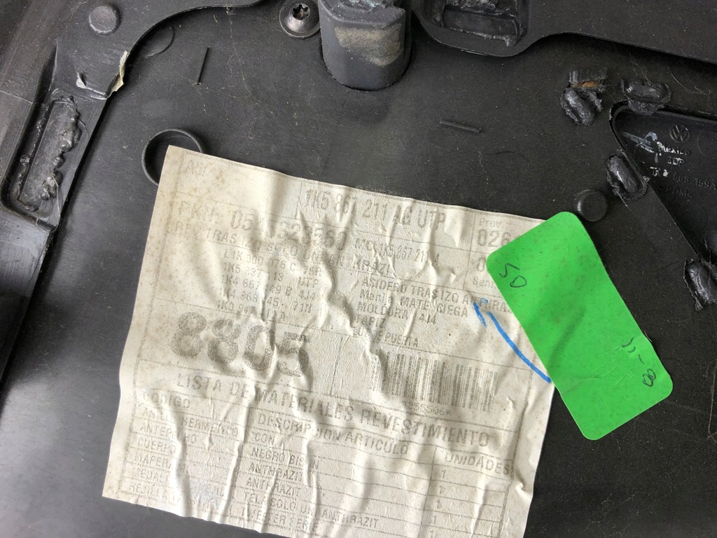 фото №10, Vw jetta обшивка обивка дверь левый задняя 1k5867211