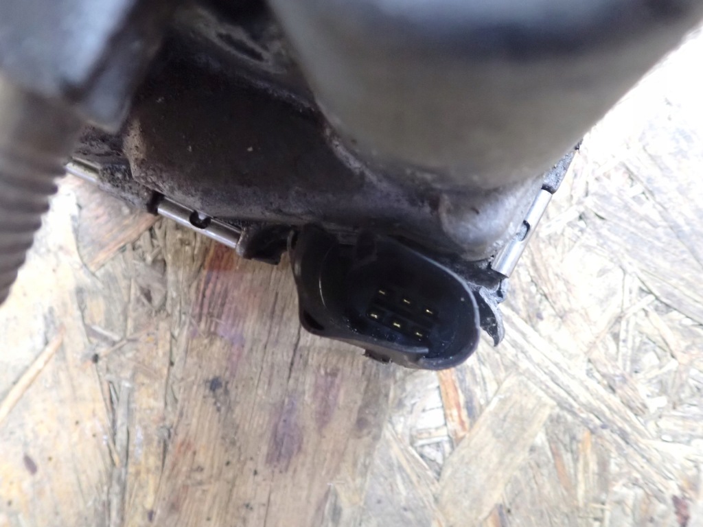 фото №8, Дроссельная заслонка skoda octavia iii 2019 europa 4x4 kombi 06k133062as