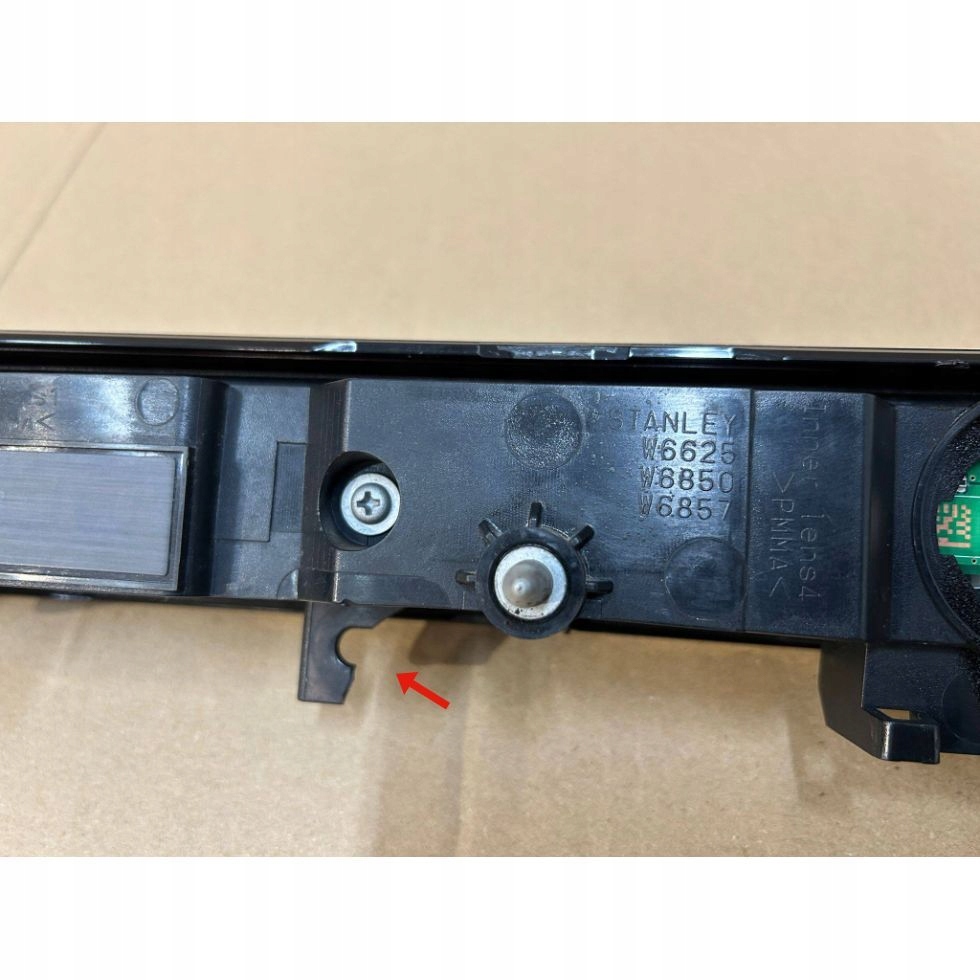 фото №15, Лампа задняя w крышка toyota bz4x 22-