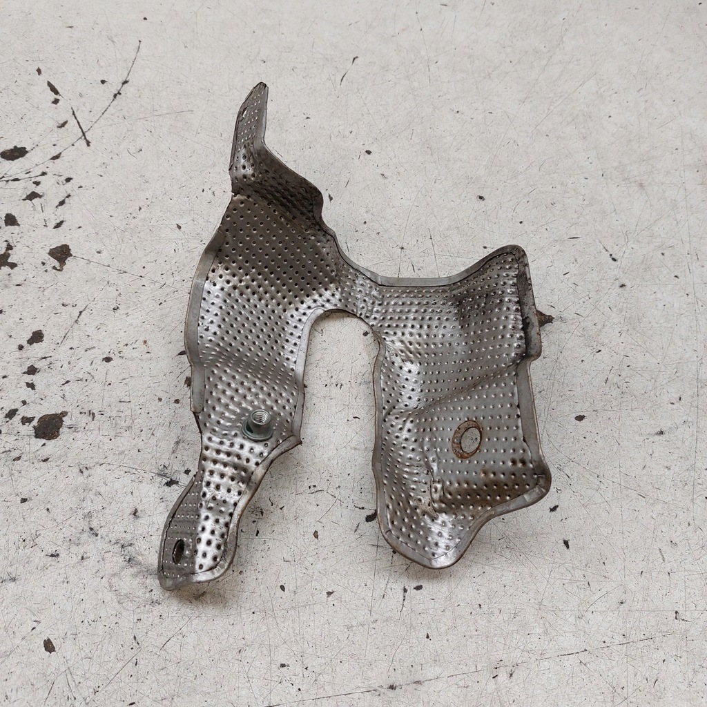 фото №8, Volvo v40 ii d4 2,0d 2014 v42 защита тепловая 31411251