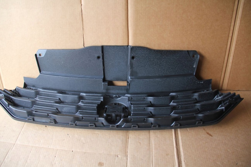 фото №4, Решётка радиатора решётка радиатора радиатора эмблема vw t roc 2ga853651e 2ga853651h