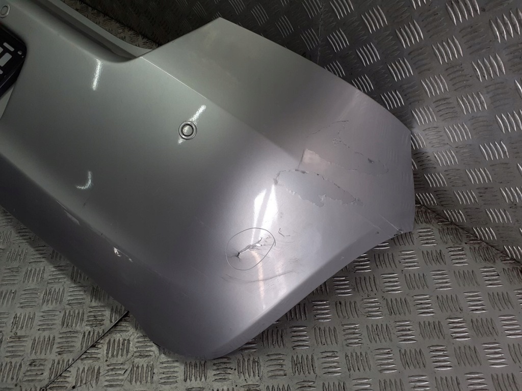 Бампер задній toyota yaris 2 1e7 Недорого