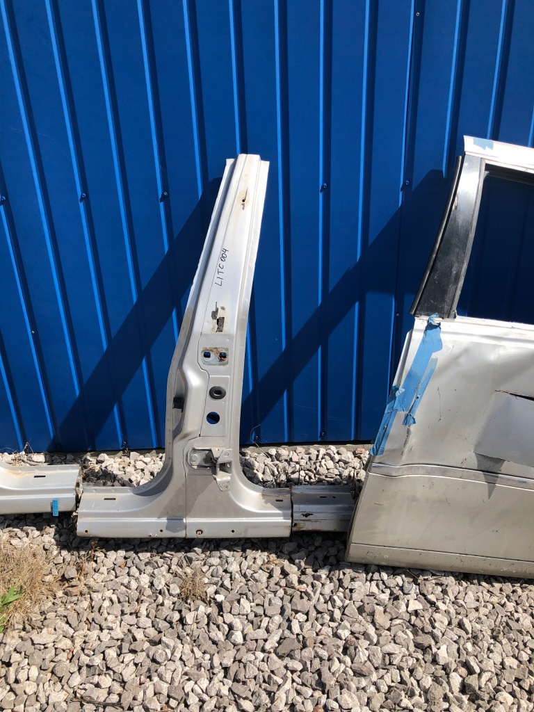 Lincoln town car 2003-2011 кришка багажника задній частини Недорого