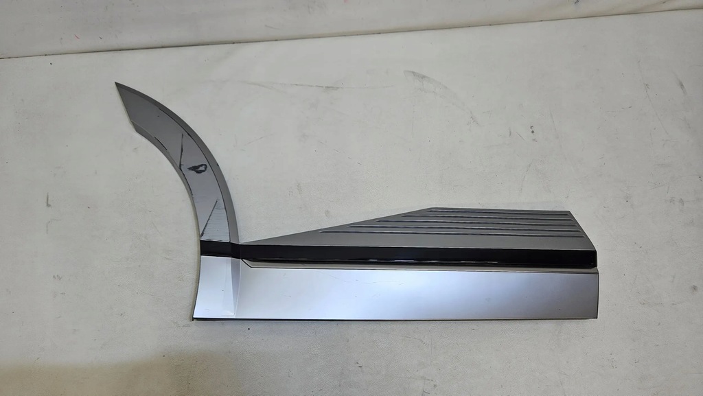 фото №1, Молдинг дверь правый задняя задняя hyundai ioniq 5 v 87732gg100