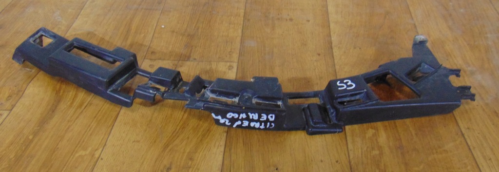 фото №1, Berlingo combo rifter напрямна бампера перед правий